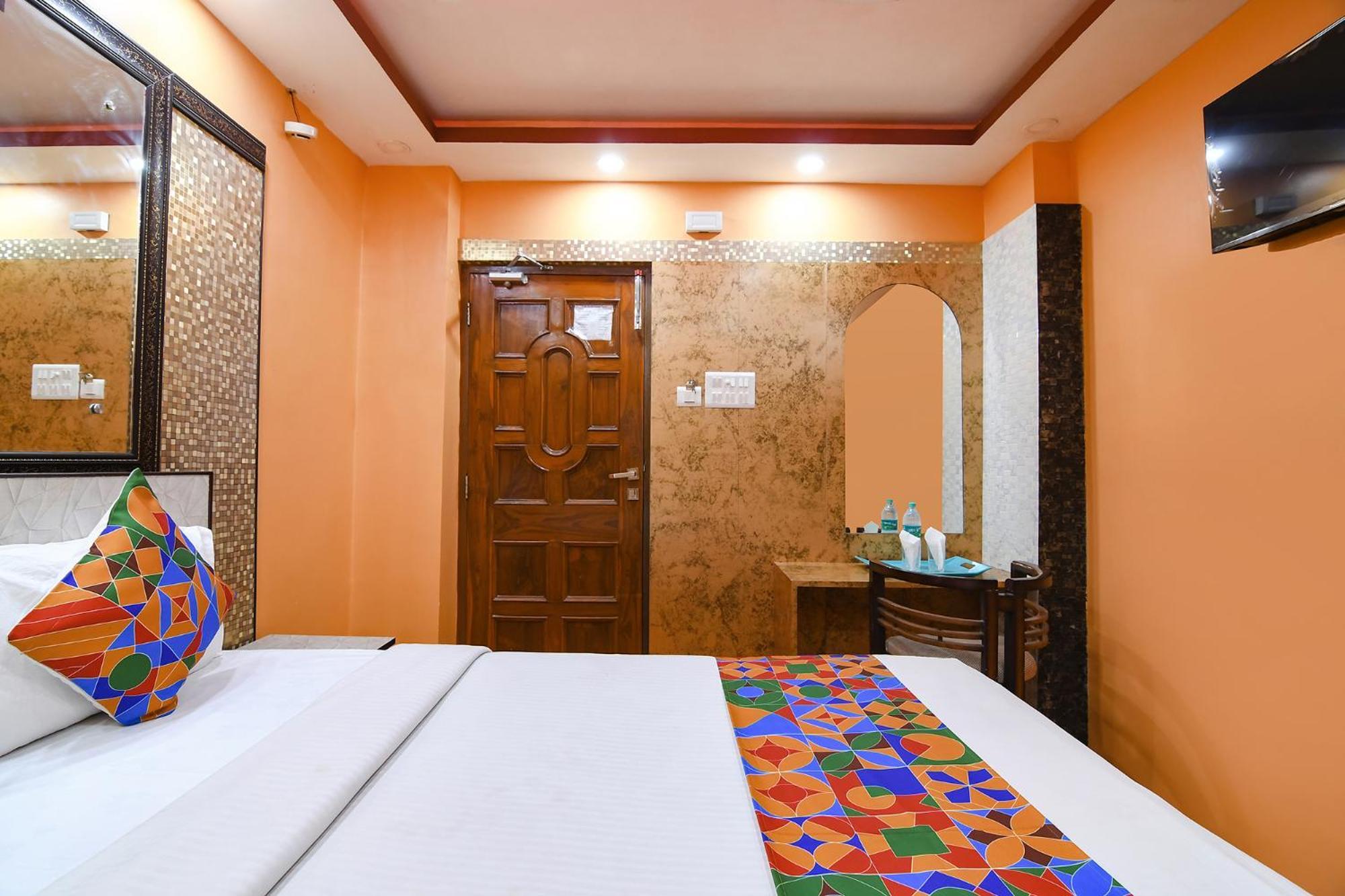 Fabexpress Wild Orchid - 800M From Medica Superspecialty Hospital Hotel Calcutá Exterior foto